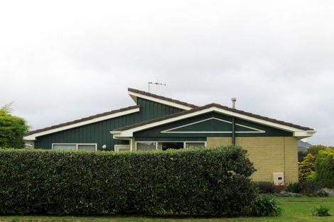 Photo of property in 2/198 Manly Street, Paraparaumu Beach, Paraparaumu, 5032