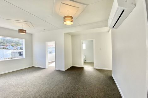 Photo of property in 18 Tamar Street, Island Bay, Wellington, 6023