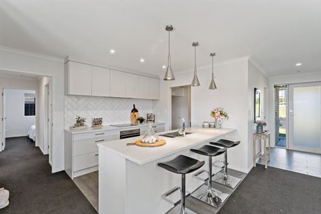 Photo of property in 8 Harriet Johnston Drive, Pokeno, 2402