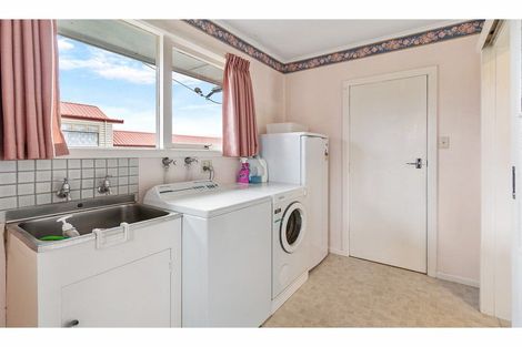Photo of property in 38 Broadway Avenue, Highfield, Timaru, 7910