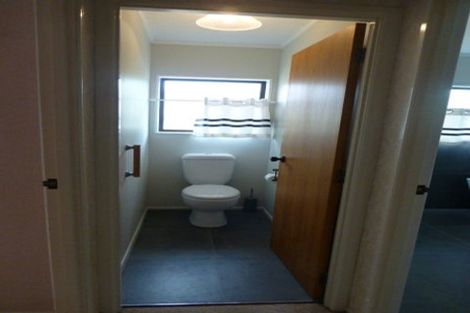 Photo of property in 2/87 Cook Street, Howick, Auckland, 2014