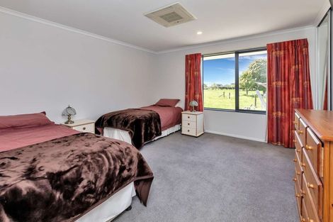Photo of property in 12 Pyle Road East, Ruakaka, 0171