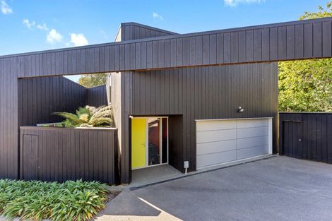 Photo of property in 118 Ngarara Road, Waikanae, 5036