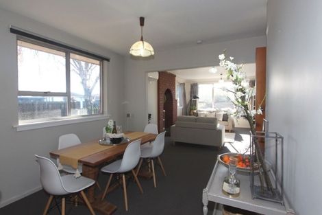 Photo of property in 21 Inwoods Road, Parklands, Christchurch, 8083