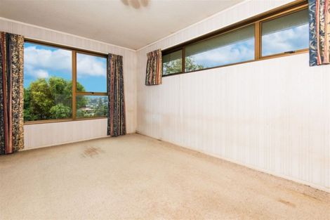 Photo of property in 41 Cambrian Street, Churton Park, Wellington, 6037