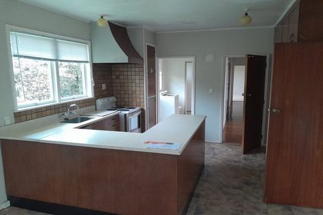 Photo of property in 35 Holland Road, Hillcrest, Auckland, 0627