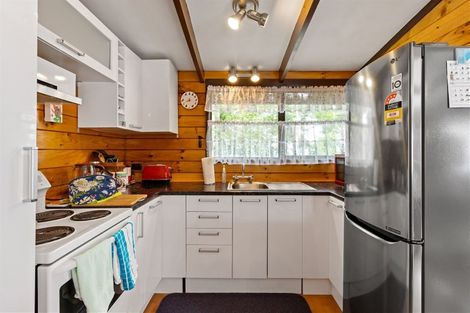 Photo of property in 17a Newington Road, Henderson, Auckland, 0612