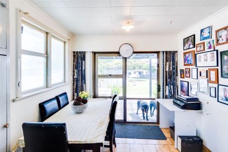 Photo of property in 38 Cottrell Crescent, Onekawa, Napier, 4110