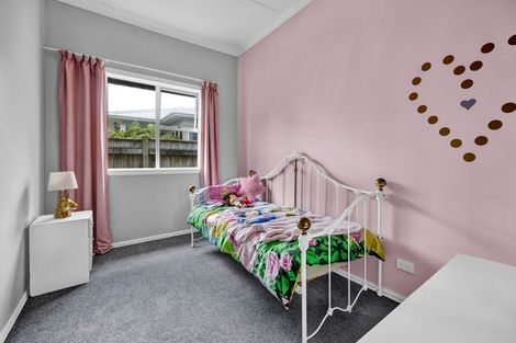 Photo of property in 9 Princes Street, Hawera, 4610