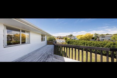 Photo of property in 20 Heatherlea Heights, Feilding, 4702