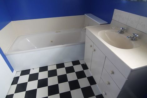 Photo of property in 41 Guildford Street, Burnside, Christchurch, 8053