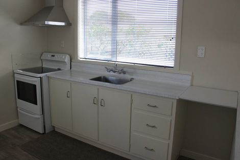 Photo of property in 2/237 Queens Drive, Windsor, Invercargill, 9810