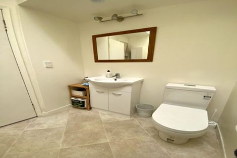 Photo of property in 14 Shoal Bay Road, Devonport, Auckland, 0624