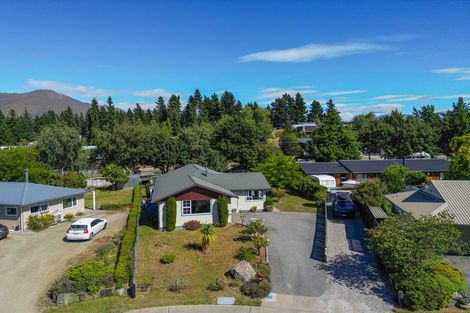 Photo of property in 27 Achilles Place, Wanaka, 9305