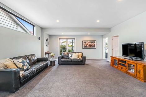 Photo of property in 1 Alexander Street, Whanganui, 4500
