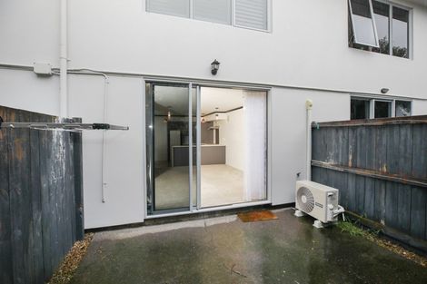 Photo of property in 9h Denver Place, Hamilton East, Hamilton, 3216