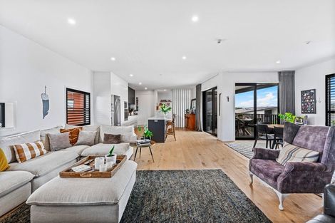 Photo of property in 3/85 Bomb Point Drive, Hobsonville, Auckland, 0616