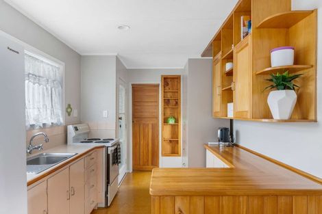 Photo of property in 6 Donna Street, Outer Kaiti, Gisborne, 4010