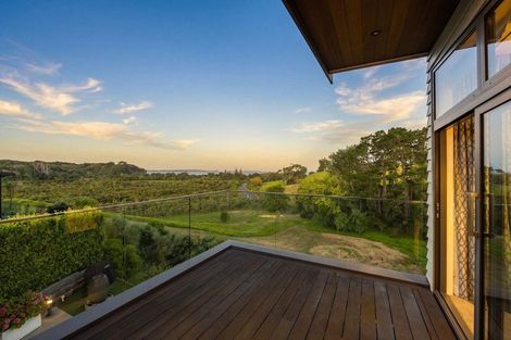 Photo of property in 41 Bounty Road, Long Bay, Auckland, 0630