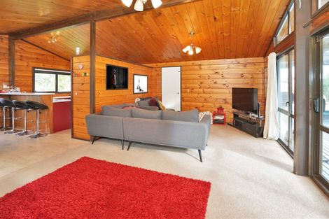 Photo of property in 55 Berkley Avenue, Hillcrest, Hamilton, 3216