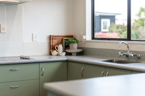 Photo of property in 33 Kent Road, Saint Johns Hill, Whanganui, 4501