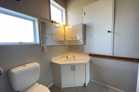Photo of property in 26 Richards Avenue, Forrest Hill, Auckland, 0620
