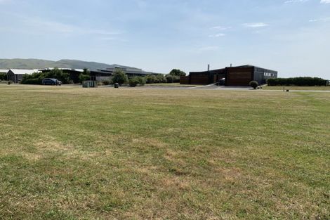 Photo of property in 87 Shoal Beach Road, Aramoana, Omakere, 4271
