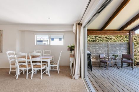 Photo of property in 25 Grove Avenue, Mount Maunganui, 3116