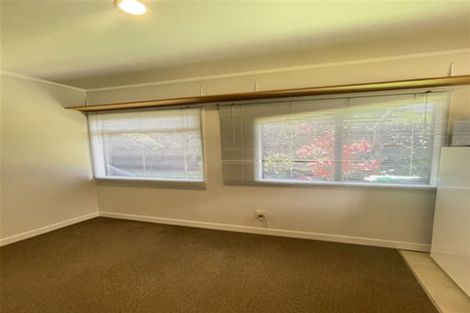 Photo of property in 2/5 Highlight Parade, Te Atatu South, Auckland, 0610