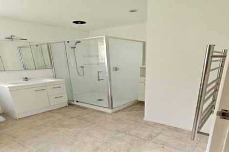 Photo of property in 38 Cutler Street, New Lynn, Auckland, 0600