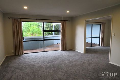 Photo of property in 8 Sailfish Drive, West Harbour, Auckland, 0618