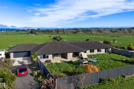 Photo of property in 45 Karioitahi Road, Waiuku, 2683