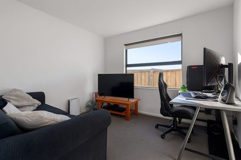 Photo of property in 17 Maggie Street, Kaiapoi, 7630