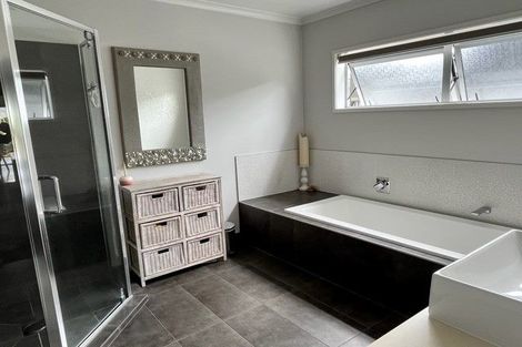 Photo of property in 1/7 Morrow Avenue, Bucklands Beach, Auckland, 2012