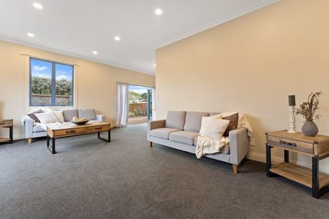 Photo of property in 91 Manawapou Road, Hawera, 4610