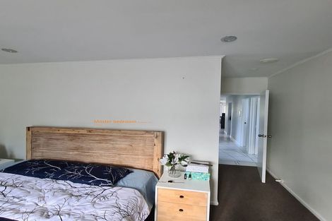 Photo of property in 54 Captain Scott Road, Glen Eden, Auckland, 0602