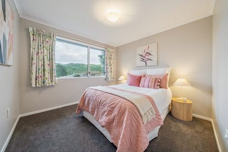 Photo of property in 44 Waipounamu Drive, Kelson, Lower Hutt, 5010