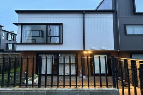 Photo of property in 24 Ara Mara Hua, Henderson, Auckland, 0612