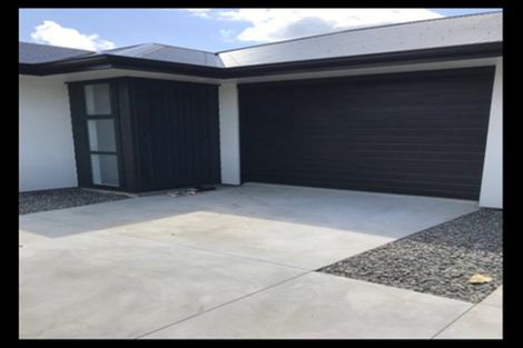 Photo of property in 2u3 Mcnicol Street, Fairfield, Hamilton, 3214