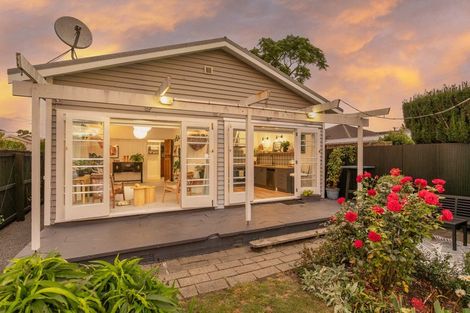 Photo of property in 19 Haast Street, Linwood, Christchurch, 8011