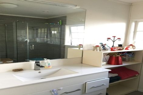 Photo of property in 3/113 Clovelly Road, Bucklands Beach, Auckland, 2012