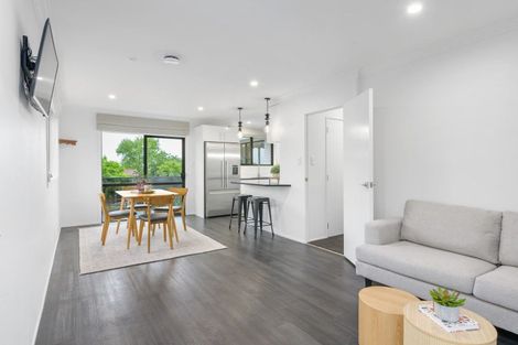 Photo of property in 17 Maple Avenue, Dinsdale, Hamilton, 3204