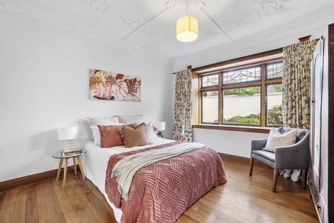 Photo of property in 69 Overtoun Terrace, Hataitai, Wellington, 6021