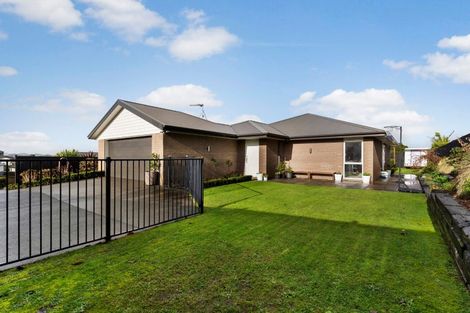 Photo of property in 19 Parkgrove Crescent, Pokeno, 2402
