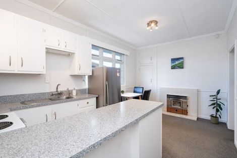 Photo of property in 72 Hilton Drive, Amberley, 7410