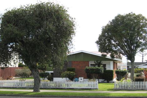 Photo of property in 70 Landing Road, Whakatane, 3120