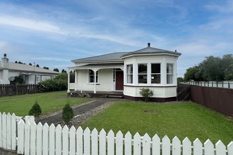 Photo of property in 15 Cole Street, Dannevirke, 4930