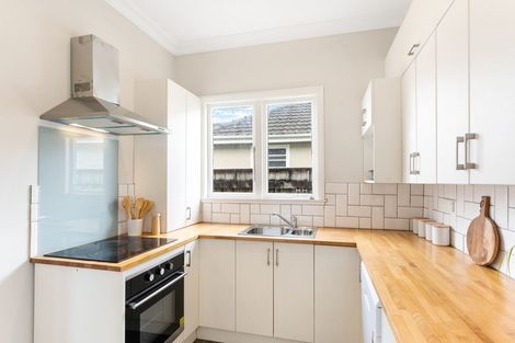 Photo of property in 30 Murray Street, Wallaceville, Upper Hutt, 5018