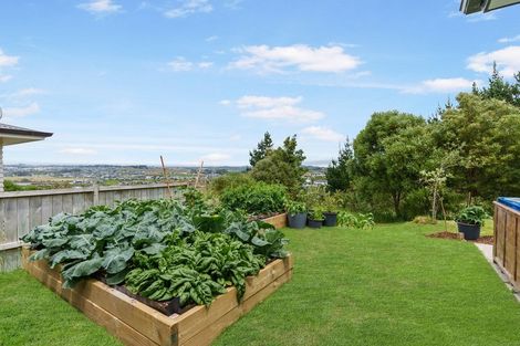 Photo of property in 76 Maire Road, Orewa, 0931