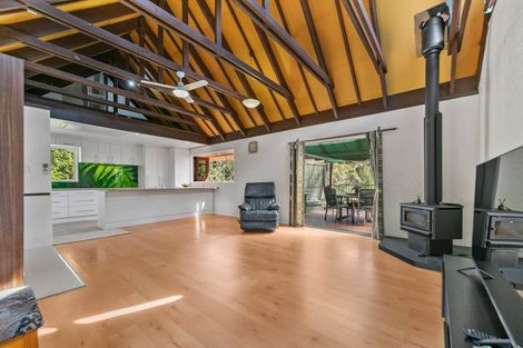 Photo of property in 37 Autumn Avenue, Glen Eden, Auckland, 0602